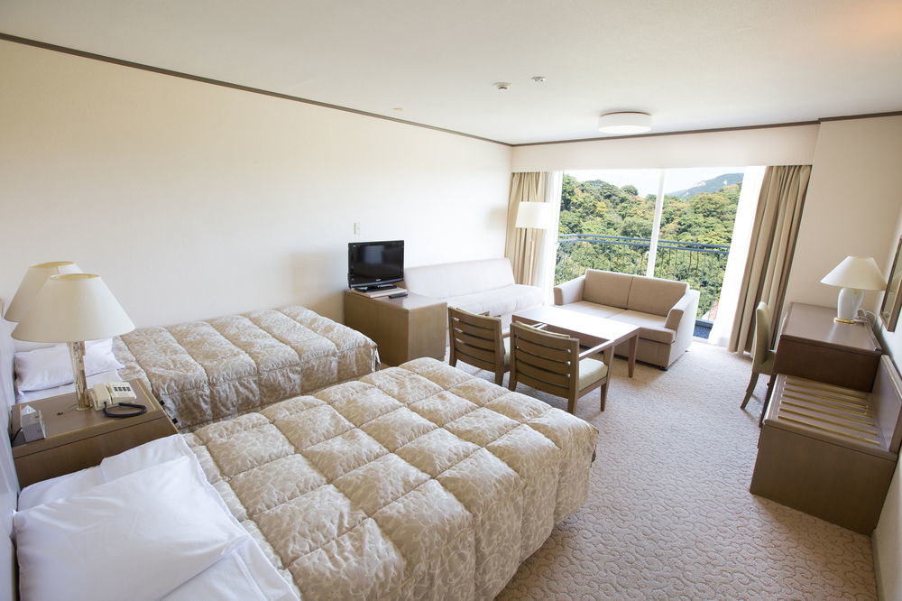 Shimoda Tokyu Hotel 4*